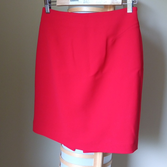 Waist 14" Classic Red Women's Skirt Made in Canada - Picture 14 of 14